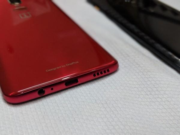 OnePlus 6 Red hands-on photos OnePlus 6 Red hands-on photos