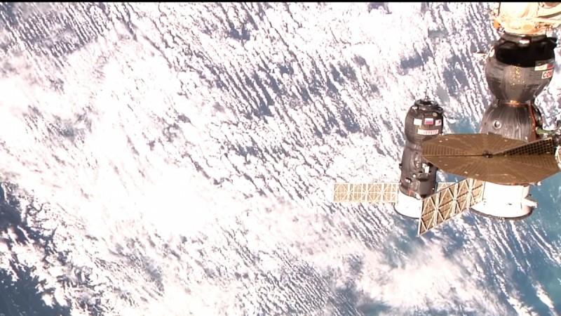The Progress 70 making a docking maneuvre at the ISS Progress 70
