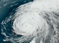 Hurricane Chris Heads Northeast Over Atlantic Ocean