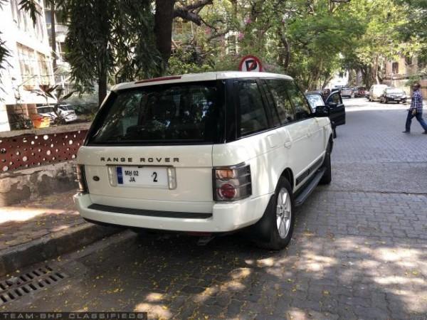 Amitabh Bachchan's Range Rover comes with MH-02 JA 0002 fancy number plate Amitabh Bachchan's Range Rover