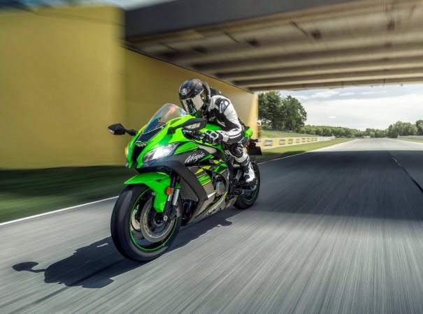 Det er det heldige justere skraber 2018 Kawasaki Ninja ZX-10R sold out in India in less than two weeks? -  IBTimes India