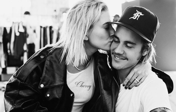 Hailey Baldwin Wears Diamond Ring On That Finger – Is She Engaged To Justin  Bieber?