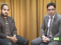 IBT BizTalk: IBTimes India Executive Editor Danish Manzoor (right) in talk with Almora founder Evan Luthra (left)