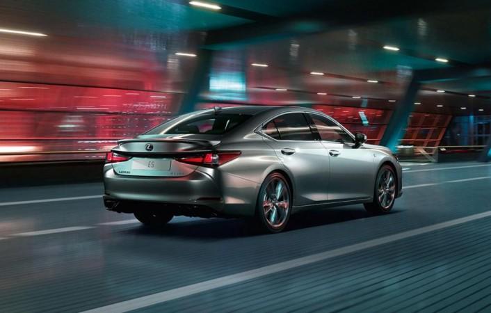 Lexus ES premium sedan Lexus ES