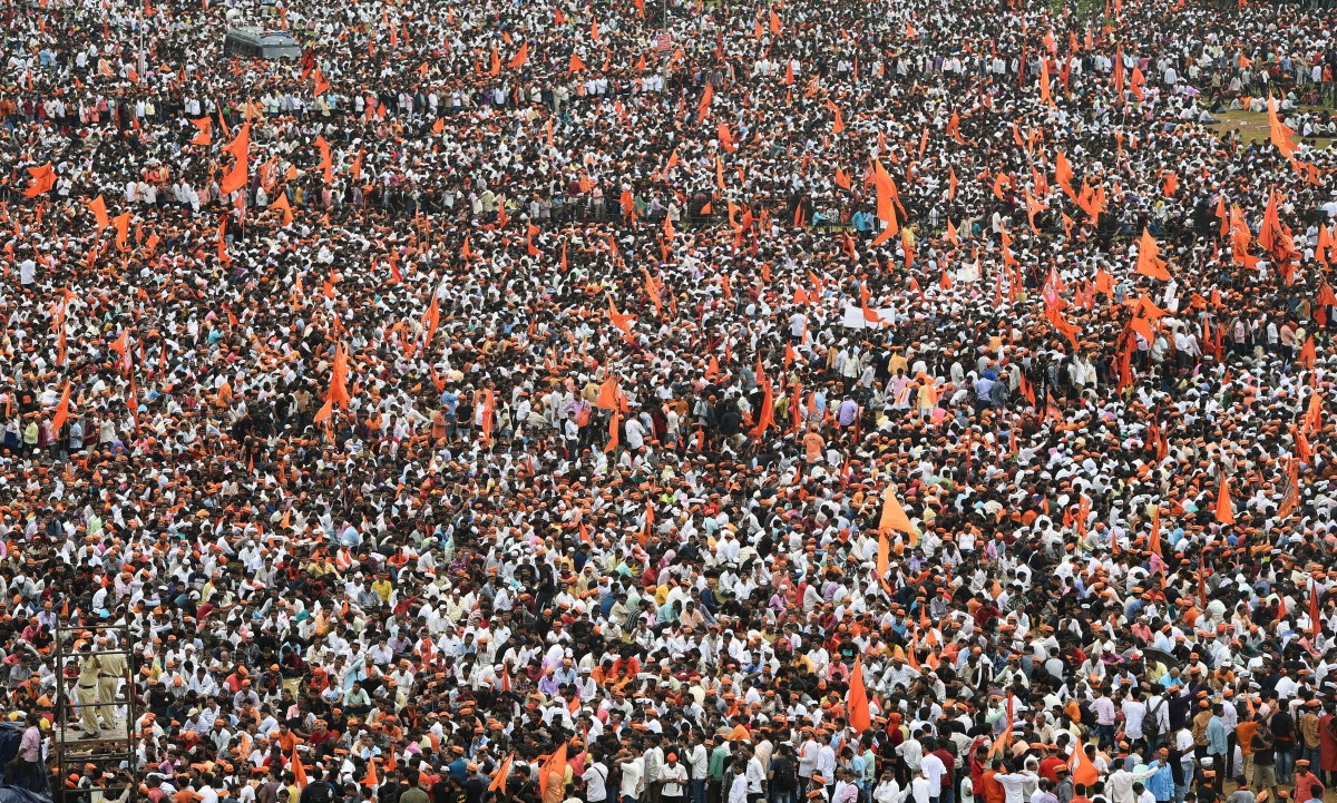 Indian members of the Maratha community in the state of Maharashtra take part in a rally in Mumbai on August 9, 2017. The Maratha Kranti Morcha silent protest is being held to demand employment quotas for the Maratha in state-run education institutions and government jobs, a minimum support price for farm produce, and amendments to the Scheduled Castes and Scheduled Tribes (Prevention of Atrocities) Act. maratha bandh
