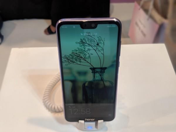 Honor 9N display with notch Honor 9N display