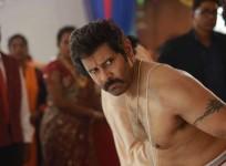 Vikram in Saamy Square