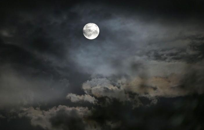 blood moon july 27