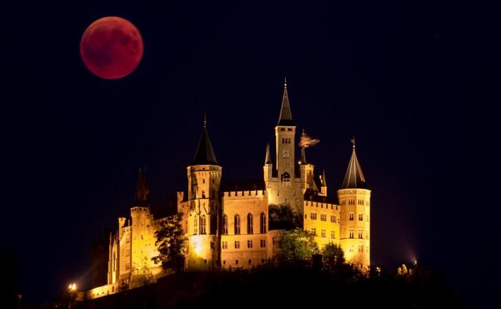 blood moon july 27