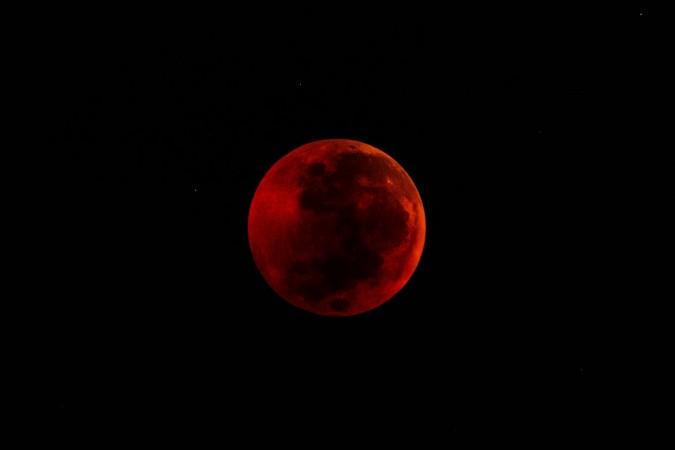blood moon july 27