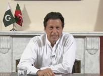 Imran Khan gives a speech as he declares victory in the general election