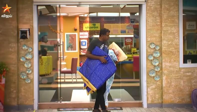 Ponnambalam asked to sleep outside the house in Bigg Boss Tamil 2. Ponnambalam in Bigg Boss Tamil 2