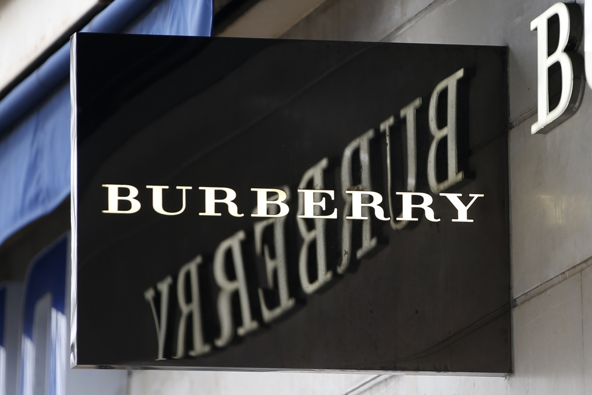 Burberry gets new logo after 20 years; Twitter 'doesn't like it much' -  IBTimes India