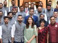Anushka Sharma with the Indian team