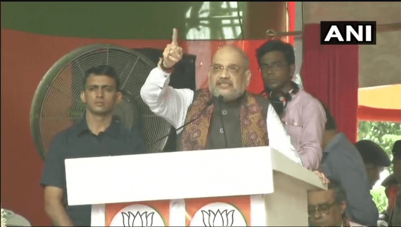 Shah addressing the rally amit shah kolkata rally