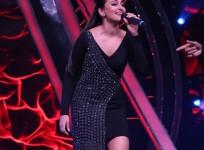 Indian Idol 10: Sonakshi Sinha