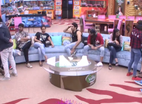 Tanish and Deepti Sunaina are given punishment for sleeping in the store room'