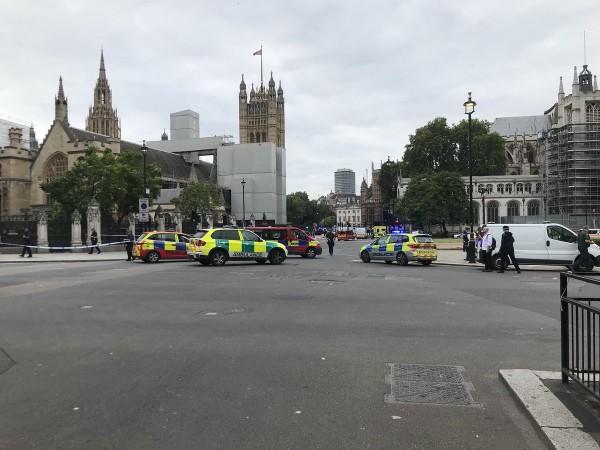 London Parliament car crash. London Parliament car crash
