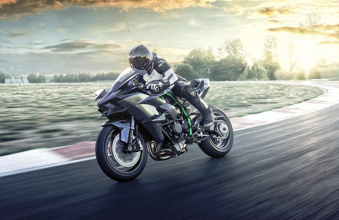2019 Kawasaki Ninja H2 H2 Carbon H2r Launched Prices Start At Rs 34 5 Lakh Ibtimes India