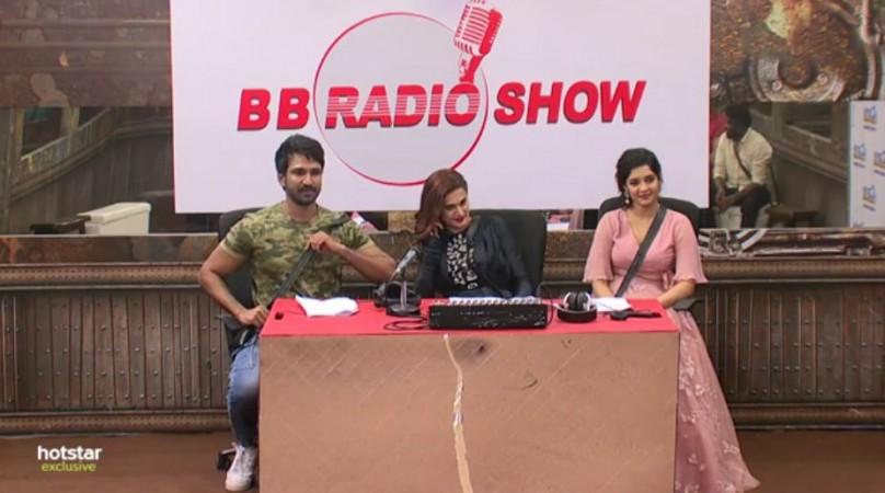 Neevevaro team in Bigg Boss Telugu 2 house Neevevaro team in Bigg Boss Telugu 2 house