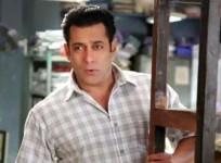 Bigg Boss 12: Salman Khan spotted leaving for Goa for BB12 press conference and Bharat shoot