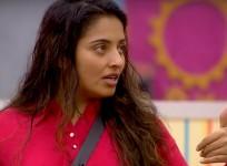 Mumtaz evicted from Bigg Boss Tamil 2