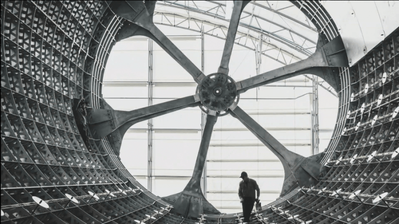 Main cylinder section under construction- it has a diameter of 9 meters SpaceX BFR