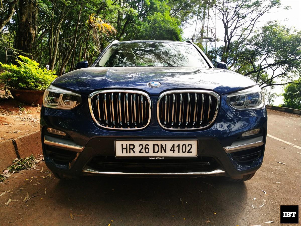 2018 X3 gets new hexagonal lights and a bigger, more muscular '3D' kidney grille 2018 BMW X3