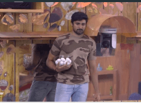 Samrat makes it to the finale with the help of the majority of the housemates