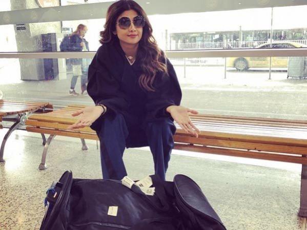 Shilpa Shetty at Sydney airport. Shilpa Shetty at Sydney airport
