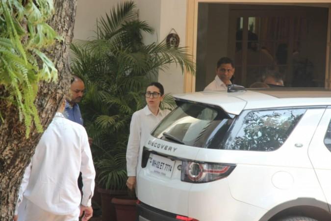 Karisma Kapoor at Krishna Raj Mansion Karisma Kapoor