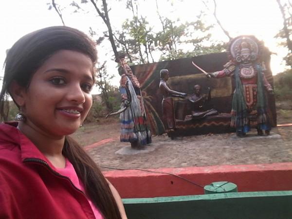 Rakshita Rai is one of the contestants to enter Bigg Boss Kannada 6. Bigg Boss Kannada 6: Contestant 7 - Rakshita Rai