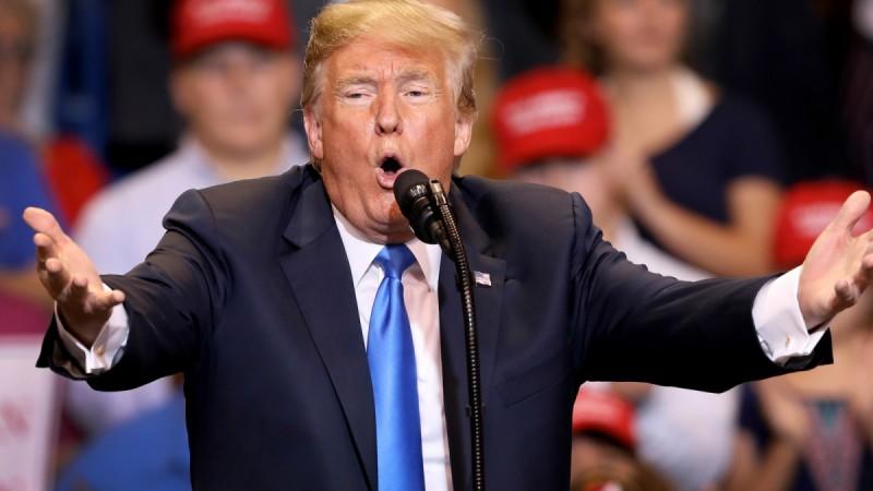 Donald Trump Mocks The Rules Of #MeToo Movement At Pennsylvania Rally Donald Trump Mocks The Rules Of #MeToo Movement At Pennsylvania Rally