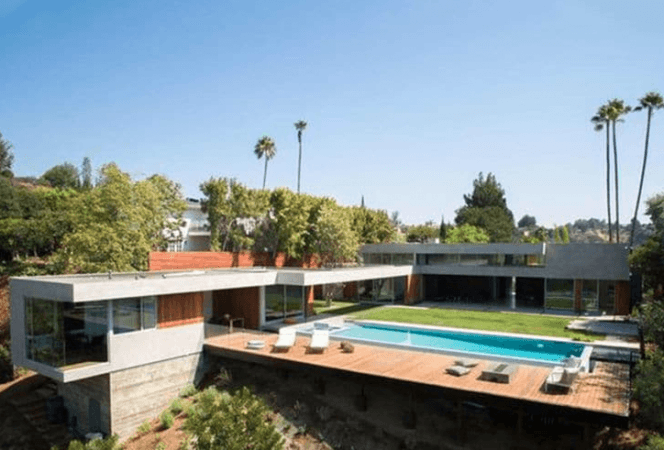 Priyanka Chopra and Nick Jonas mansion. Priyanka Chopra and Nick Jonas mansion