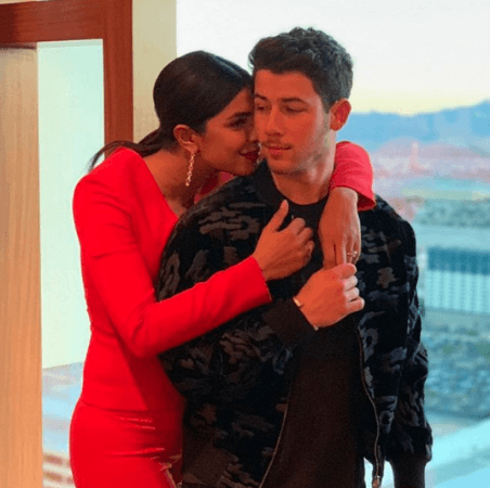 Priyanka Chopra in the red dress loved by Nick Jonas. Priyanka Chopra and Nick Jonas