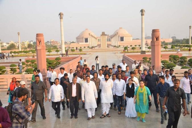 Pawan Kalyan with former speaker Nadendla Manohar and Students from Osmania University in Lucknow, Uttar Pradesh Pawan Kalyan with former speaker Nadendla Manohar and Students from Osmania University in Lucknow, Uttar Pradesh