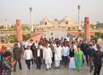 Pawan Kalyan with former speaker Nadendla Manohar and Students from Osmania University in Lucknow, Uttar Pradesh