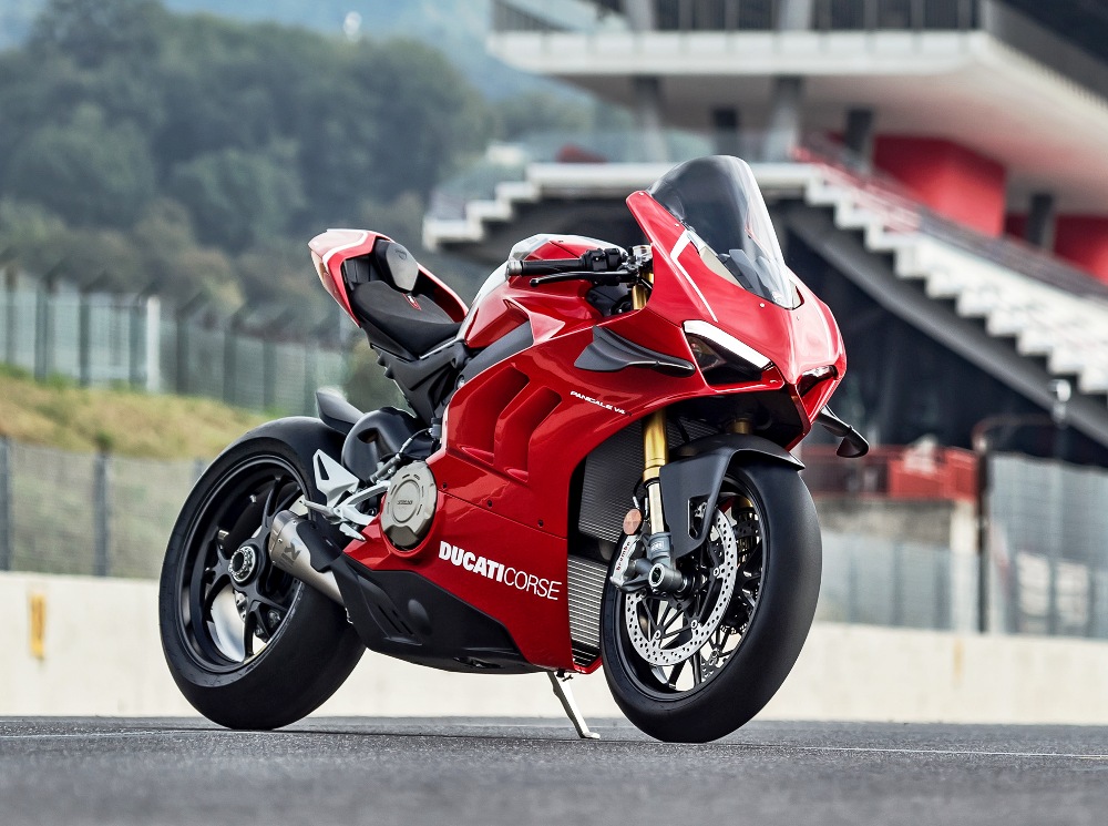 XXX: The Ducati Panigale V4 with Its Clothes Off - Asphalt 