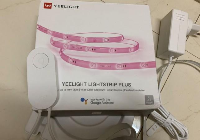 Yeelight Aurora Lightstrip Plus comes with a little over 2 meters of cord. Yeelight, Aurora Lightstrip Plus, review, price,India