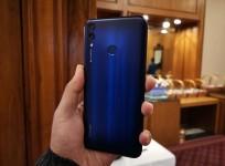 Honor 8C review