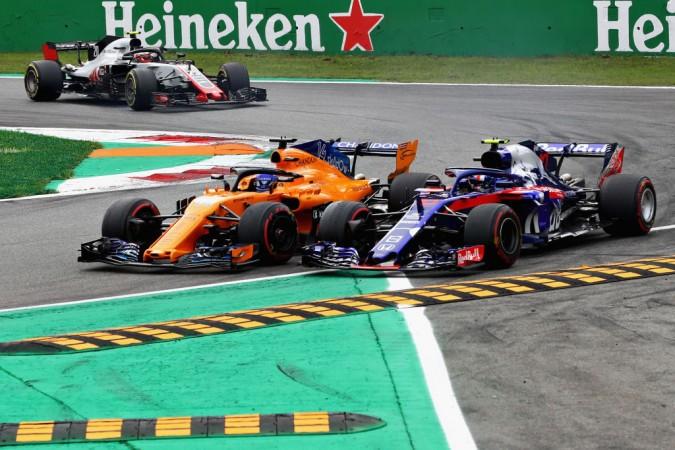 Fernando Alonso and Pierre Gasly battle for position at Italian Grand Prix on September 2, 2018 Fernando Alonso, Formula 1