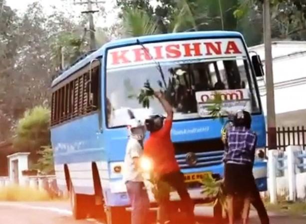 Screen grand of one Nillu Nillu challenge video posted in social media Nillu Nillu Challenge