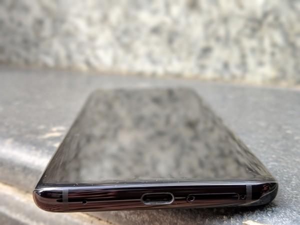 Huawei Mate 20 Pro design Huawei Mate 20 Pro design