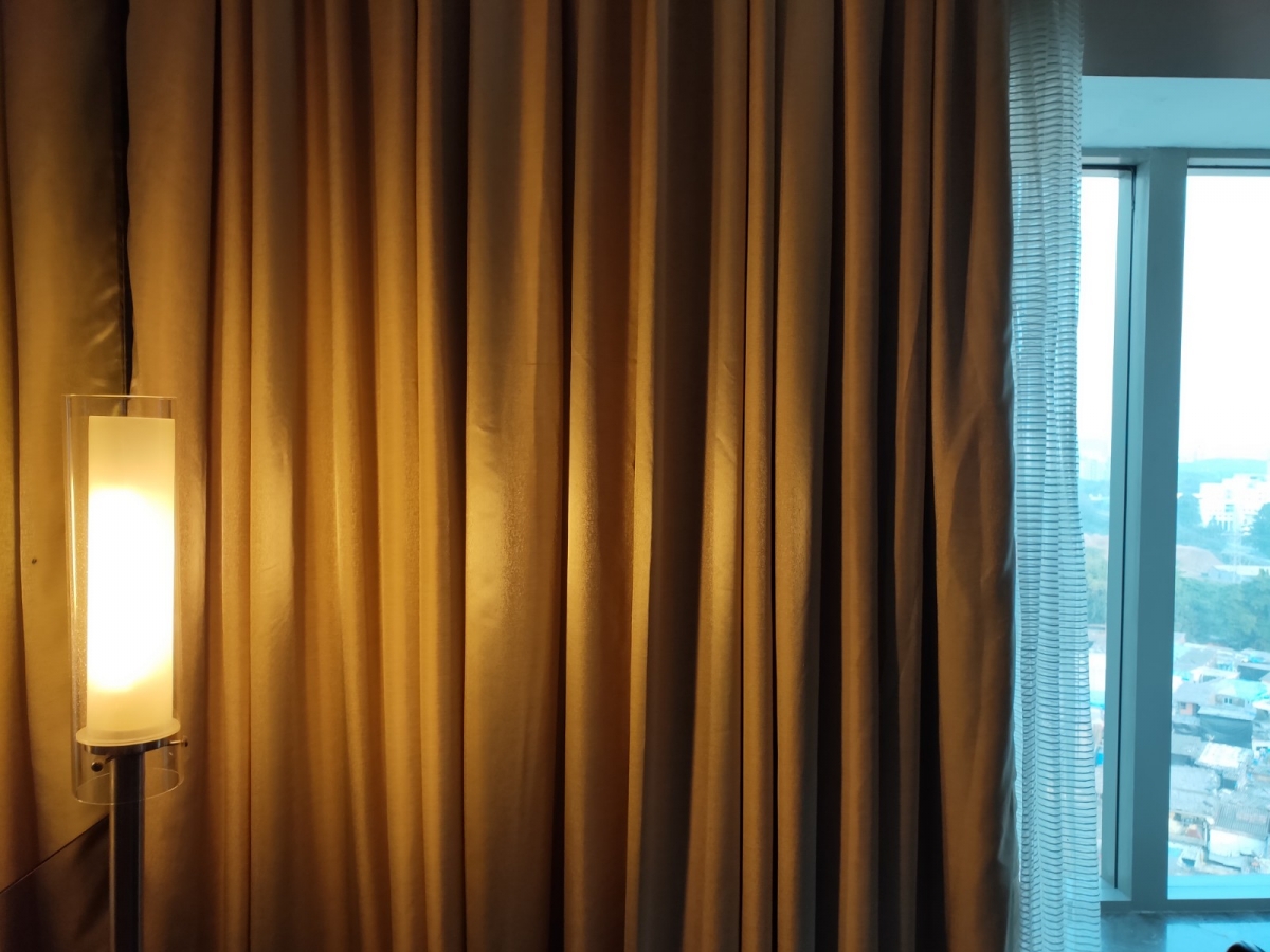 Oppo R17 Pro camera samples Oppo R17 Pro camera samples