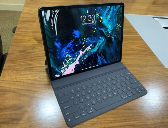 Apple iPad Pro 2018 series boasts True Tone display with ProMotion technology. Apple, iPad Pro, 2018, review, performance, design, launch, price,
