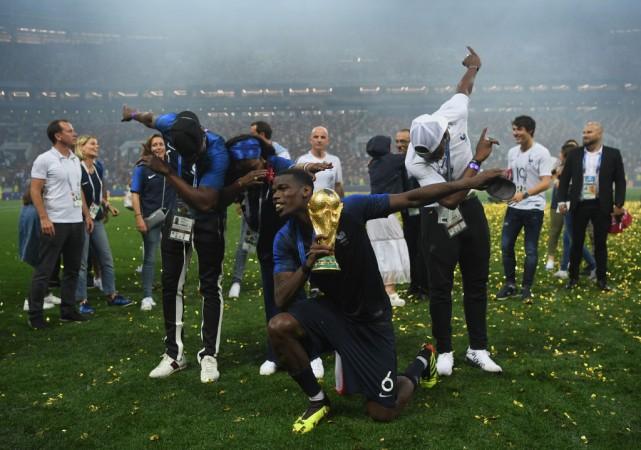 Pogba and co. dab with the World Cup trophy FIFA World Cup Paul Pogba