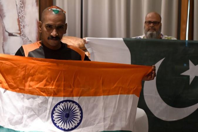 Super fans Sudhir Kumar (L) and Mohammad Basheer (R) India vs Pakistan