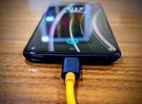 OnePlus Warp Charge 30 Review