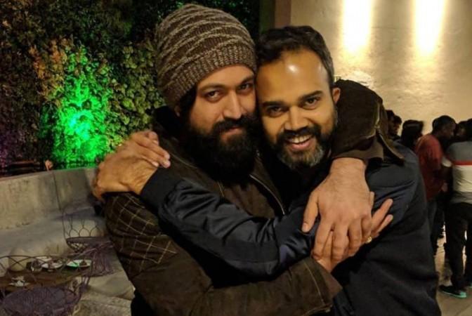 Yash presents a costliest gift to KGF director Prashanth Neel: Guess what!  - IBTimes India