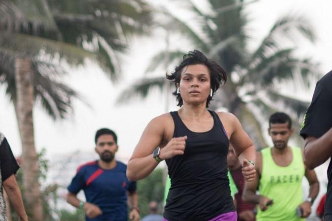Renowned fitness trainer celebrity Urmi Kothari gives tips on preparation for marathons. Apple, Urmi Kothari, fitness trainer, marathon day tips
